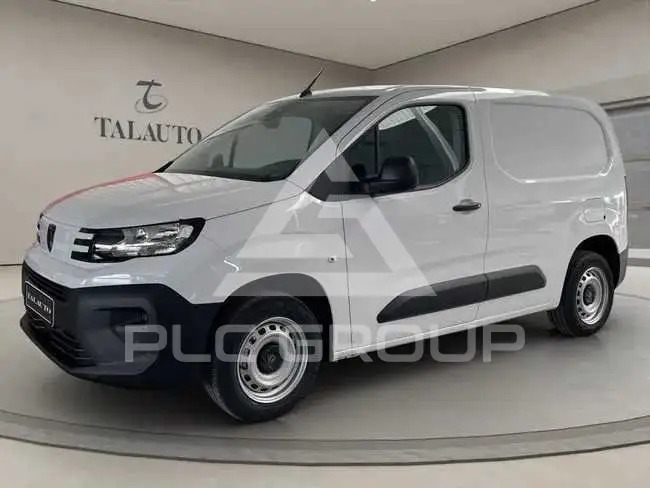 2025 Peugeot Partner