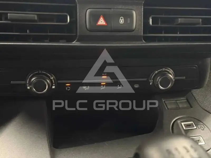 2025 Peugeot Partner