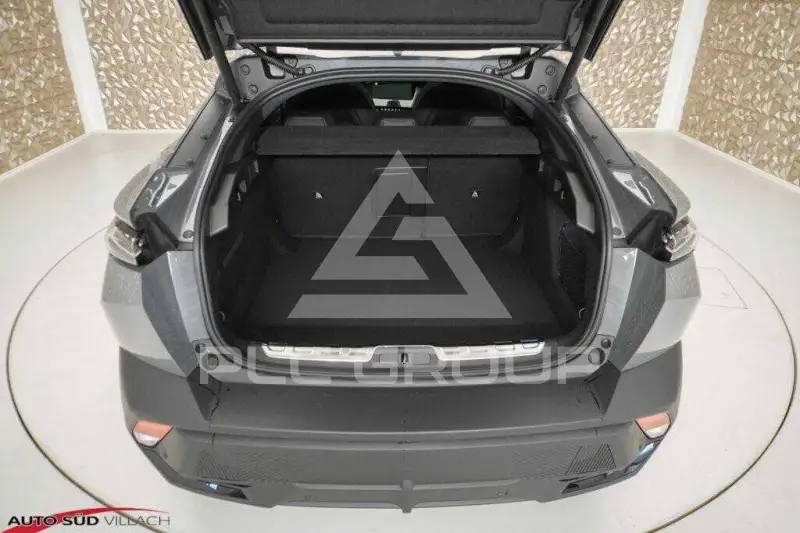 2025 Peugeot 408