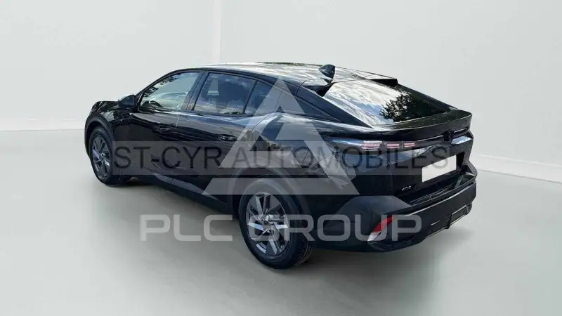 2025 Peugeot 408
