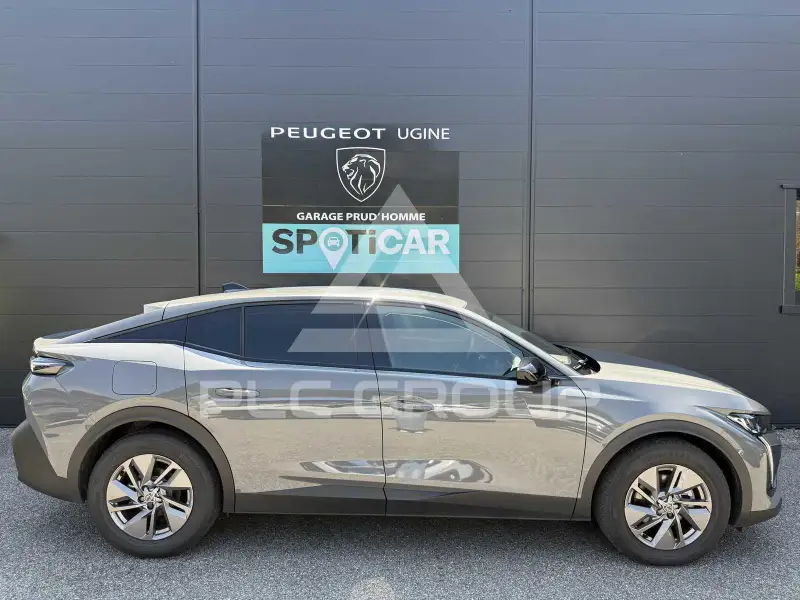 2025 Peugeot 408