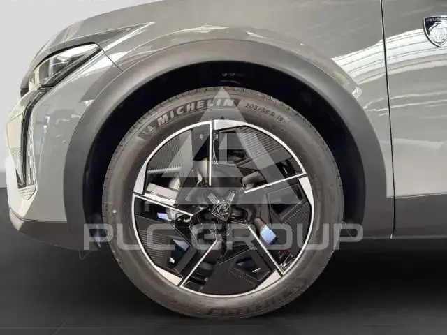 2025 Peugeot 408