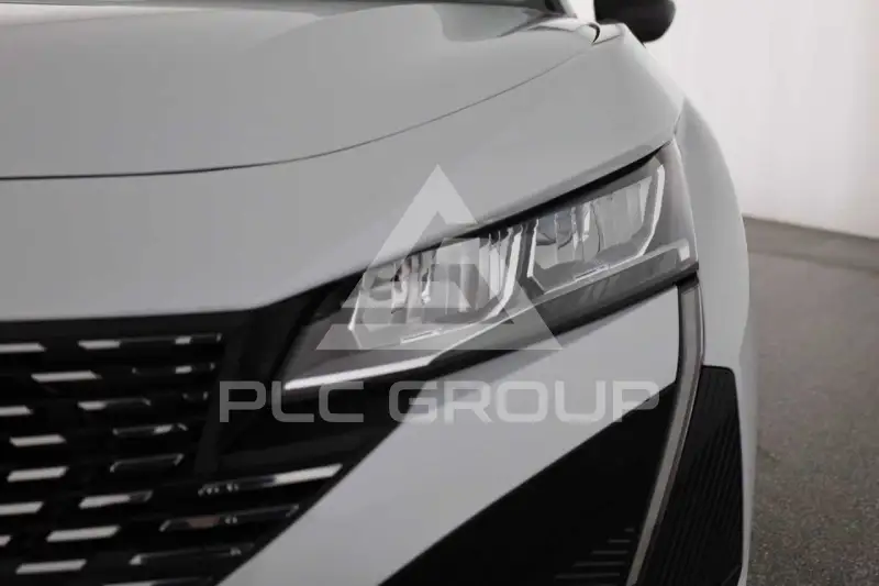 2025 Peugeot 408
