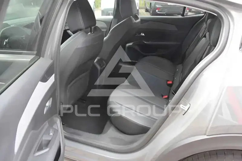 2025 Peugeot 408