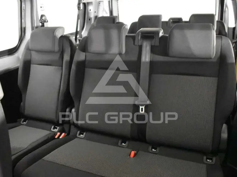 2025 Peugeot Expert