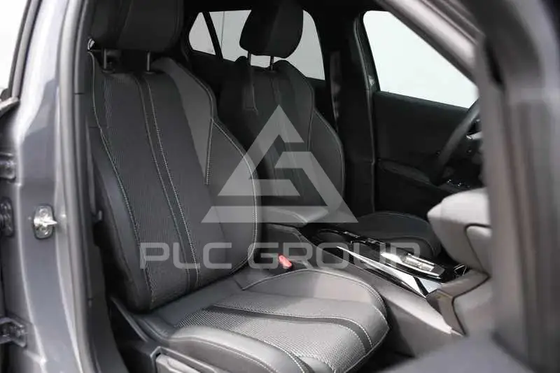 2025 Peugeot 2008