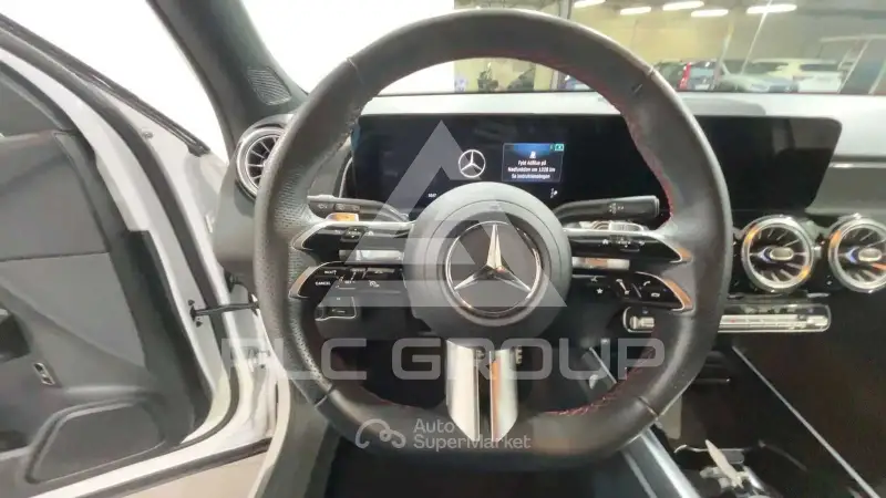 2025 Mercedes Benz Glb