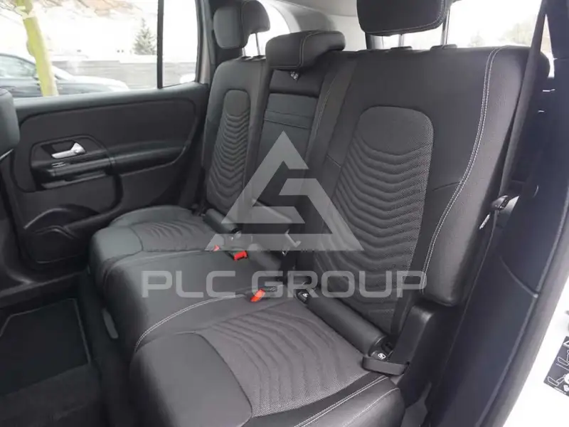 2025 Mercedes Benz Glb