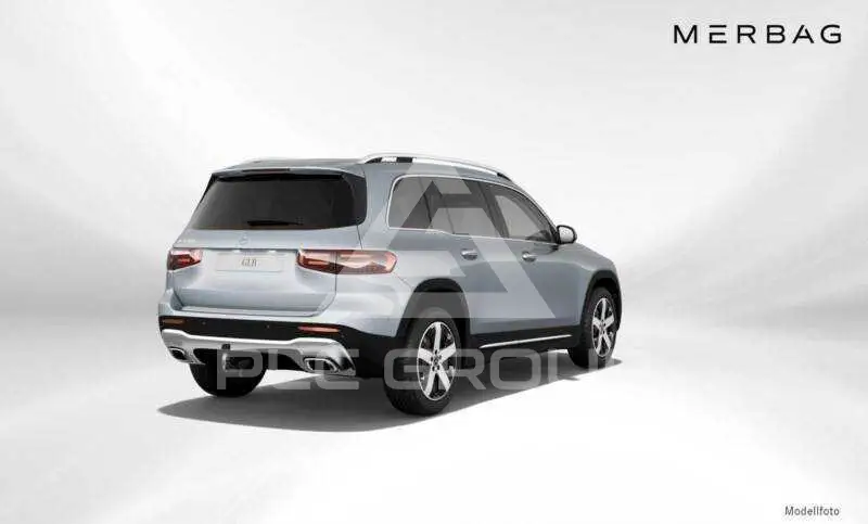 2025 Mercedes Benz Glb