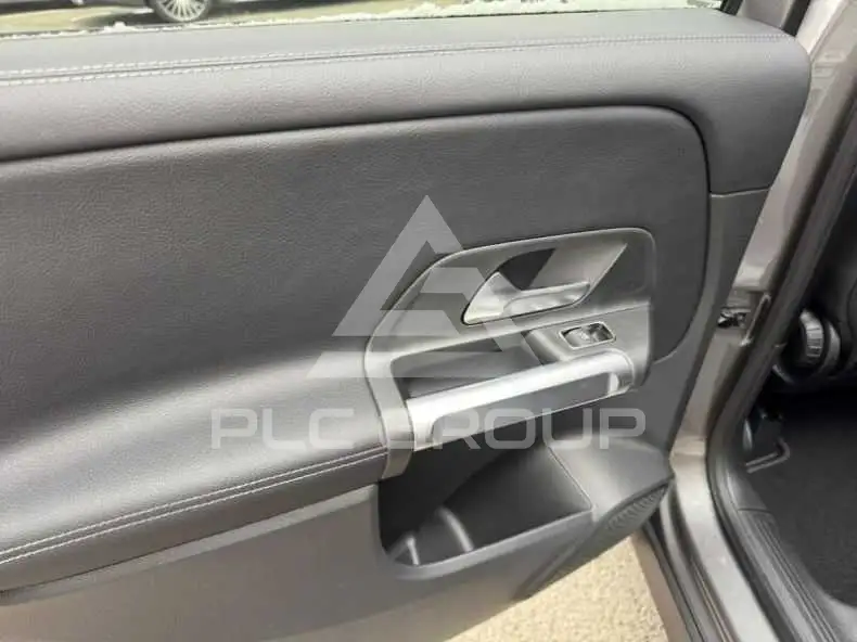 2025 Mercedes Benz Glb