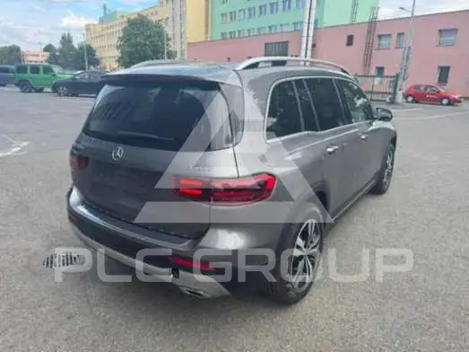 2025 Mercedes Benz Glb