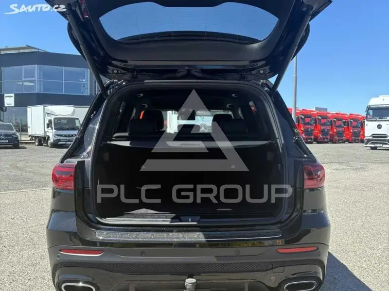 2025 Mercedes Benz Glb