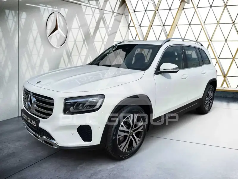 2025 Mercedes Benz Glb