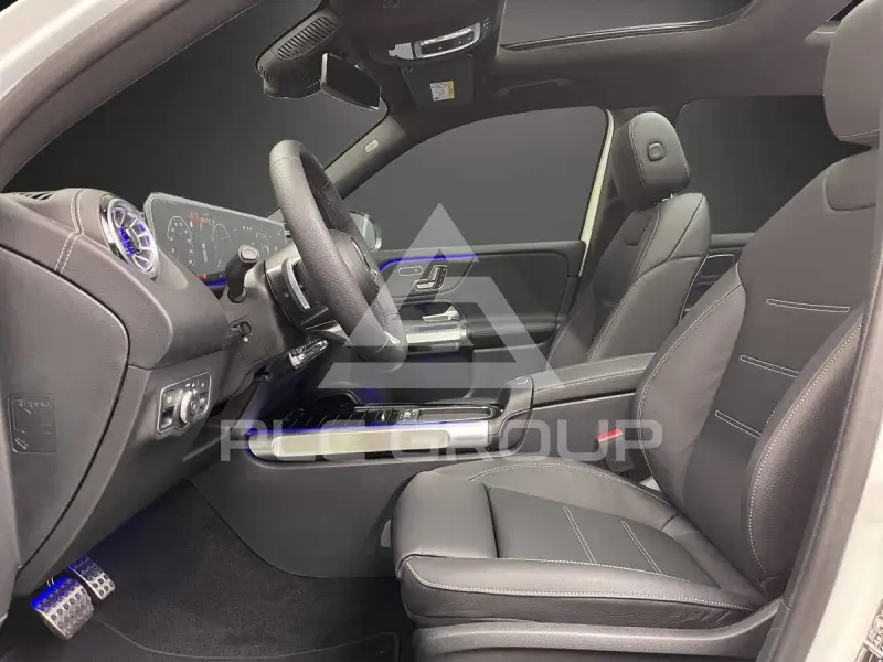 2025 Mercedes Benz Glb