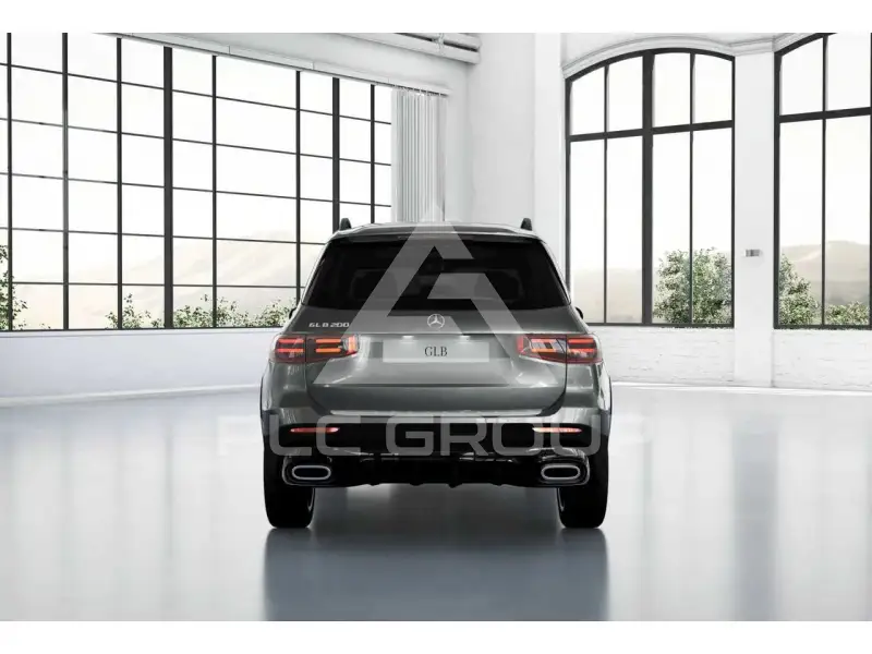 2025 Mercedes Benz Glb