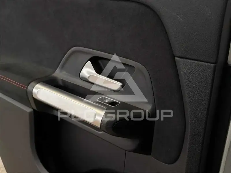 2025 Mercedes Benz Glb