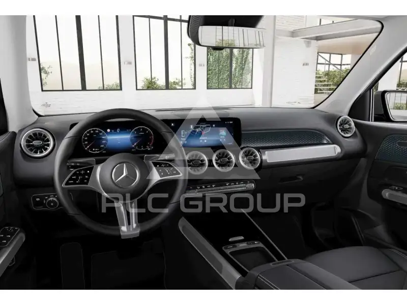 2025 Mercedes Benz Glb