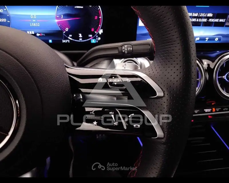 2025 Mercedes Benz Glb