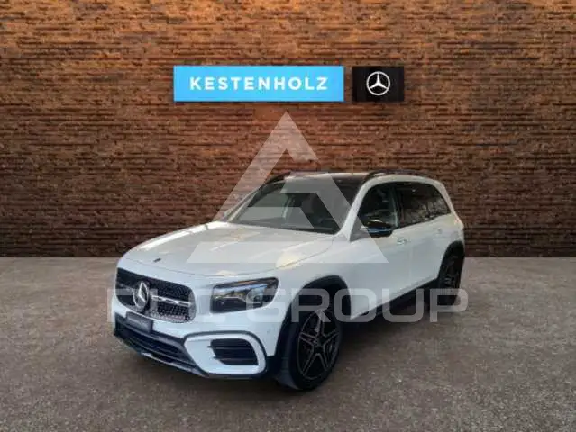 2025 Mercedes Benz Glb