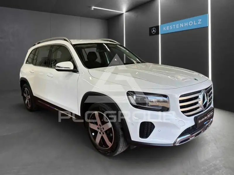 2025 Mercedes Benz Glb