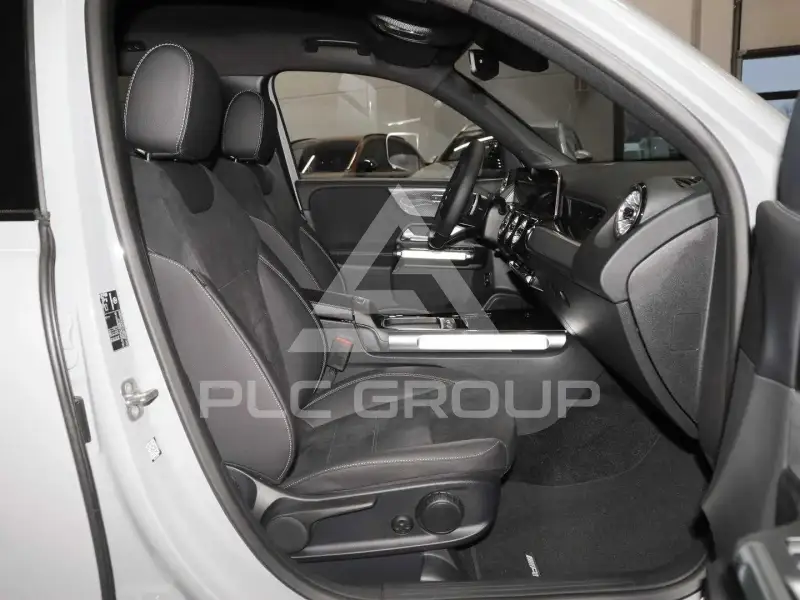 2025 Mercedes Benz Glb