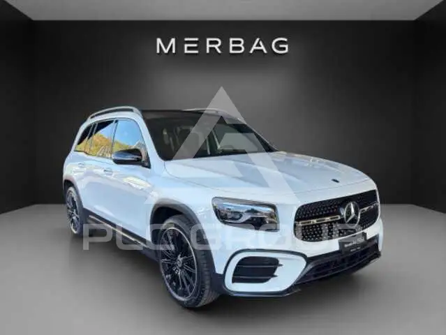 2025 Mercedes Benz Glb