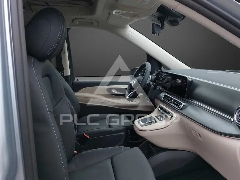2025 Mercedes Benz E 300
