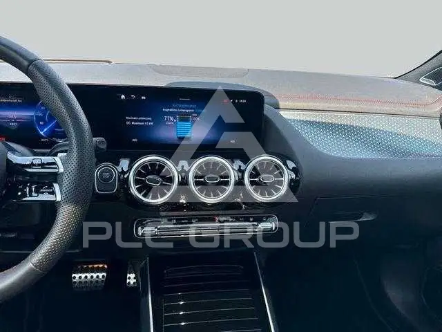 2025 Mercedes Benz E 300