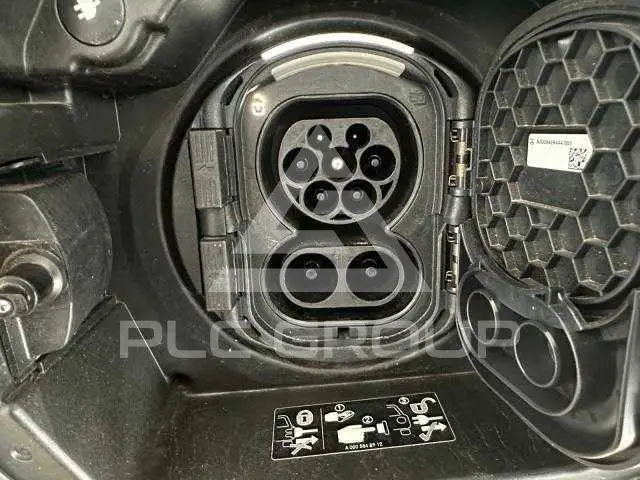 2025 Mercedes Benz E 300