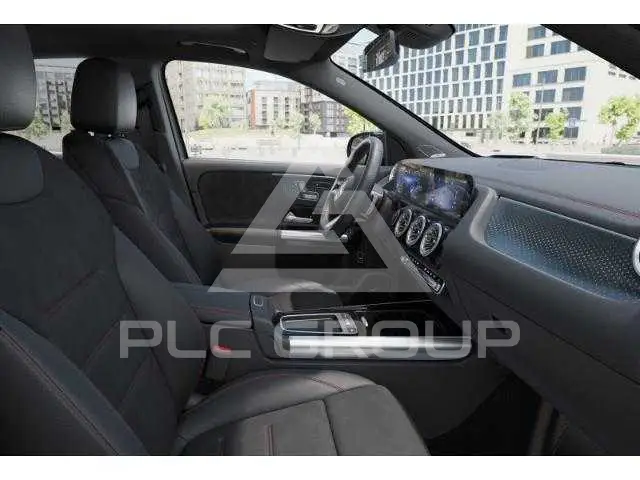 2025 Mercedes Benz E 300