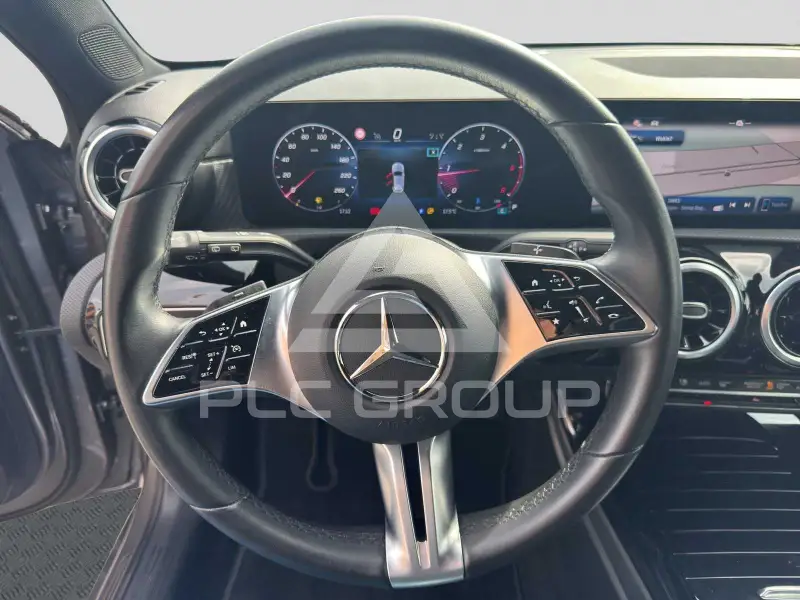 2025 Mercedes Benz A
