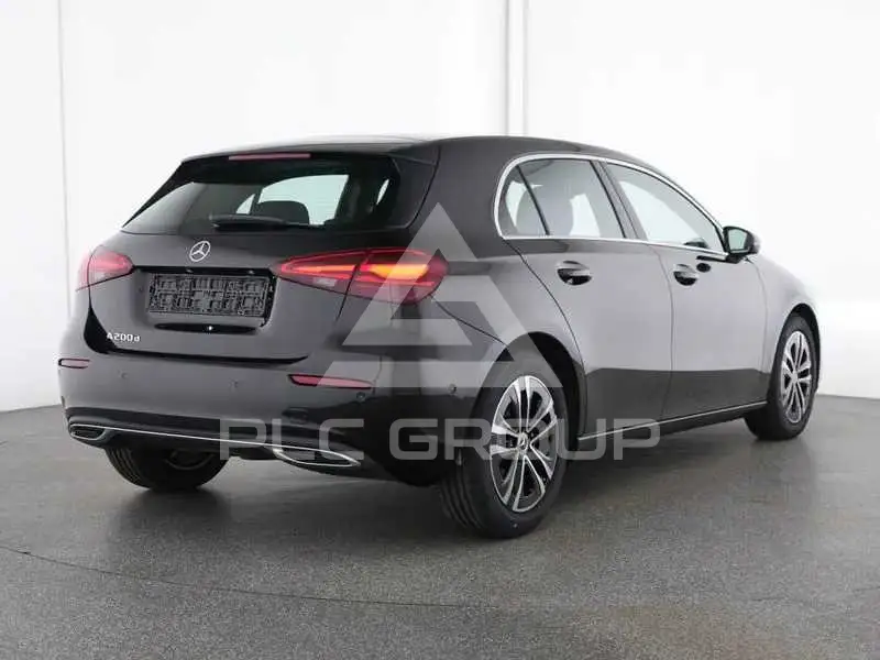 2025 Mercedes Benz A