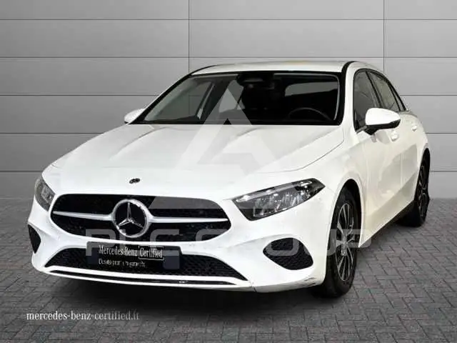 2025 Mercedes Benz A