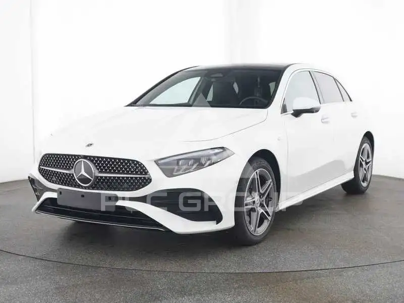 2025 Mercedes Benz A