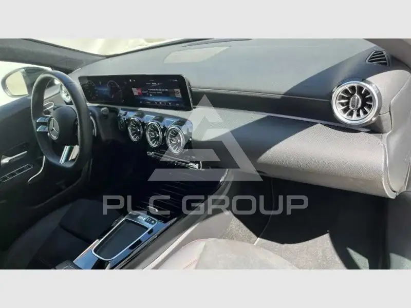 2025 Mercedes Benz A