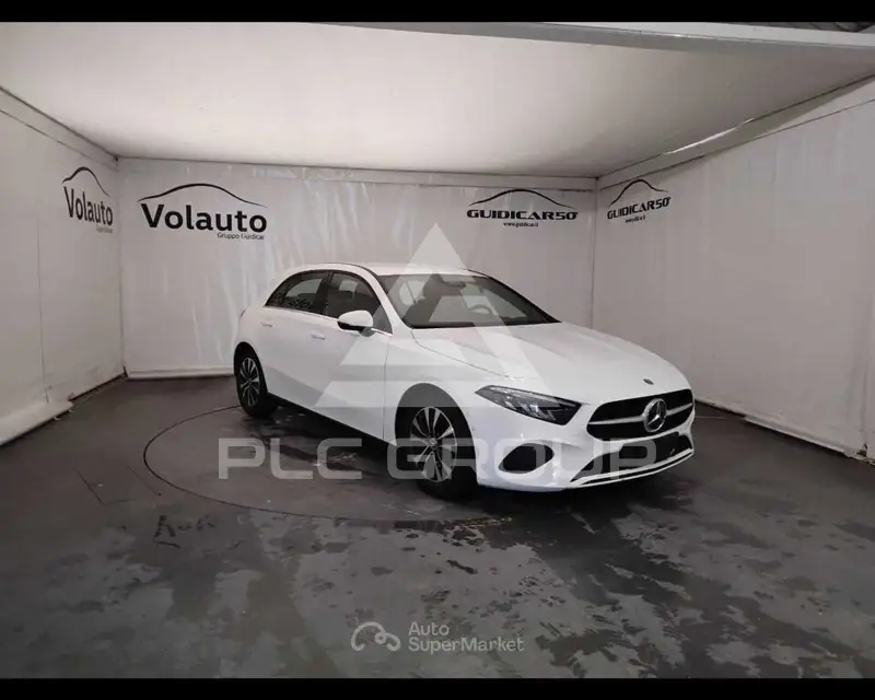 2025 Mercedes Benz A