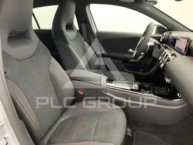2025 Mercedes Benz A
