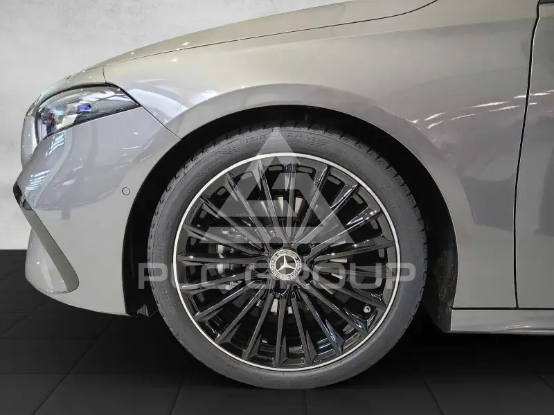 2025 Mercedes Benz A