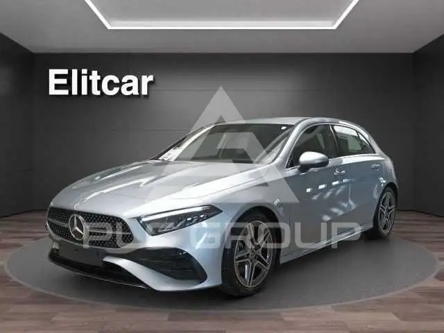 2025 Mercedes Benz A