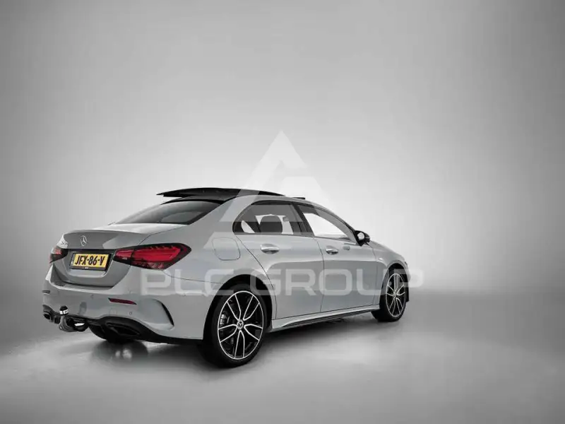 2025 Mercedes Benz A