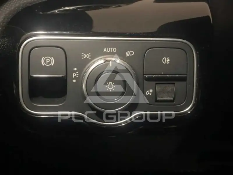 2025 Mercedes Benz A