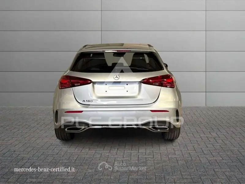 2025 Mercedes Benz A