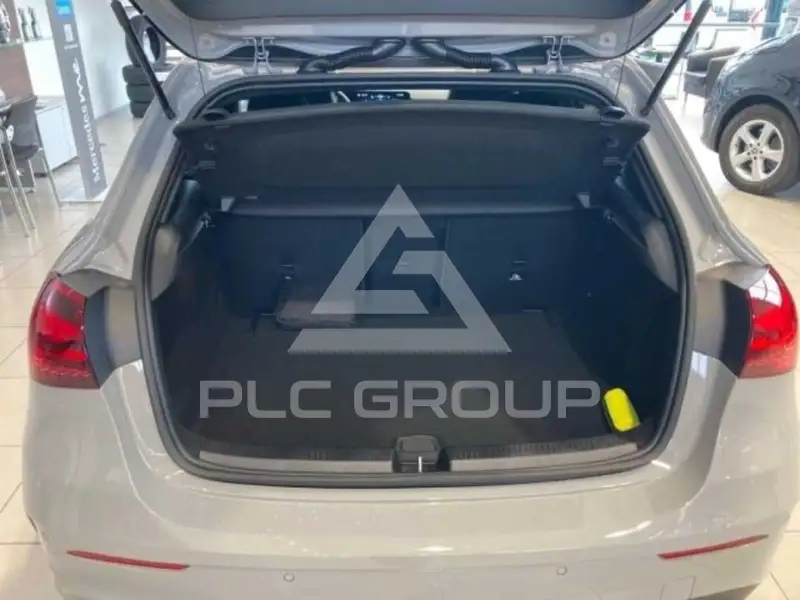 2025 Mercedes Benz A