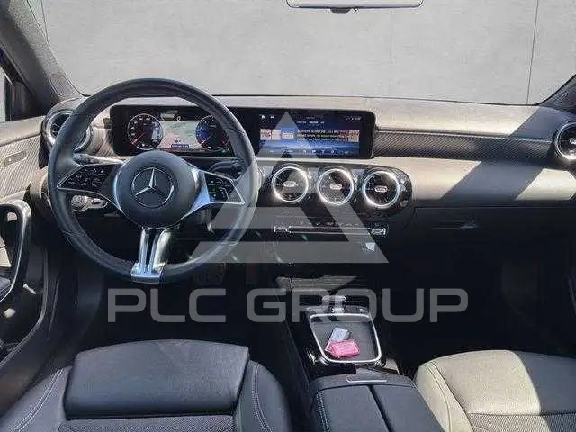 2025 Mercedes Benz A