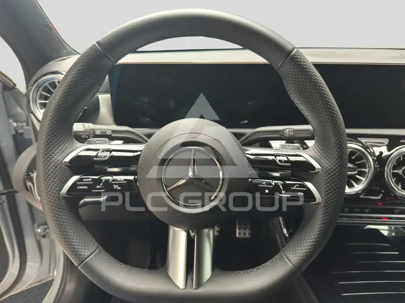 2025 Mercedes Benz A