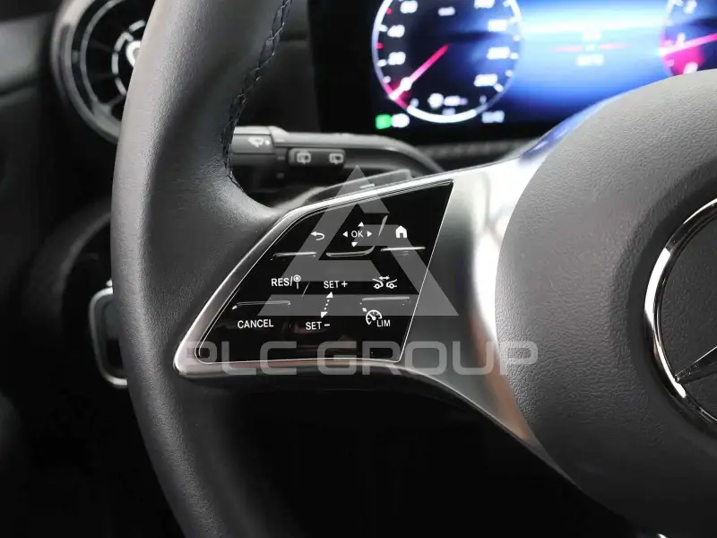 2025 Mercedes Benz A