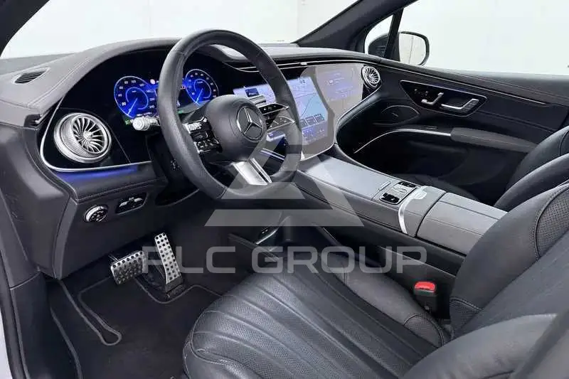 2025 Mercedes Benz Eqs