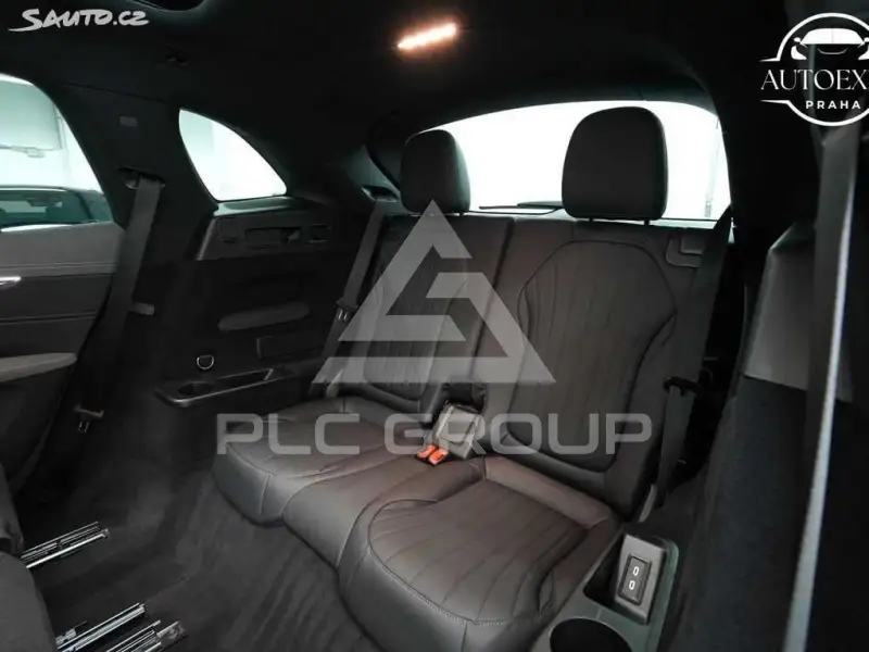 2025 Mercedes Benz Eqs