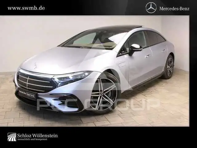 2025 Mercedes Benz Eqs
