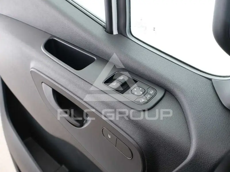 2025 Mercedes Benz Sprinter